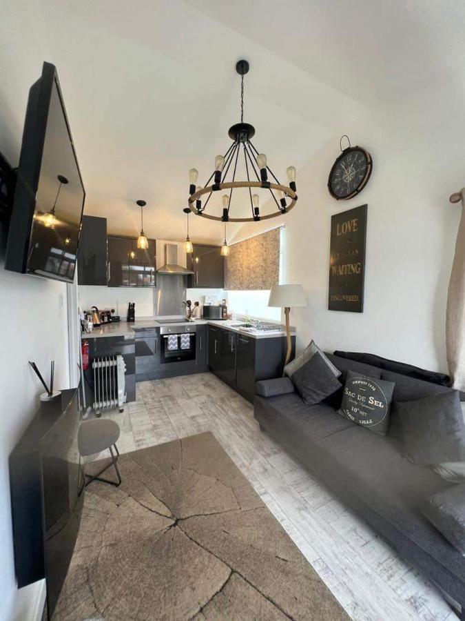 Stunning One Bed Modern & Contemporary Chalet Bridlington Eksteriør billede