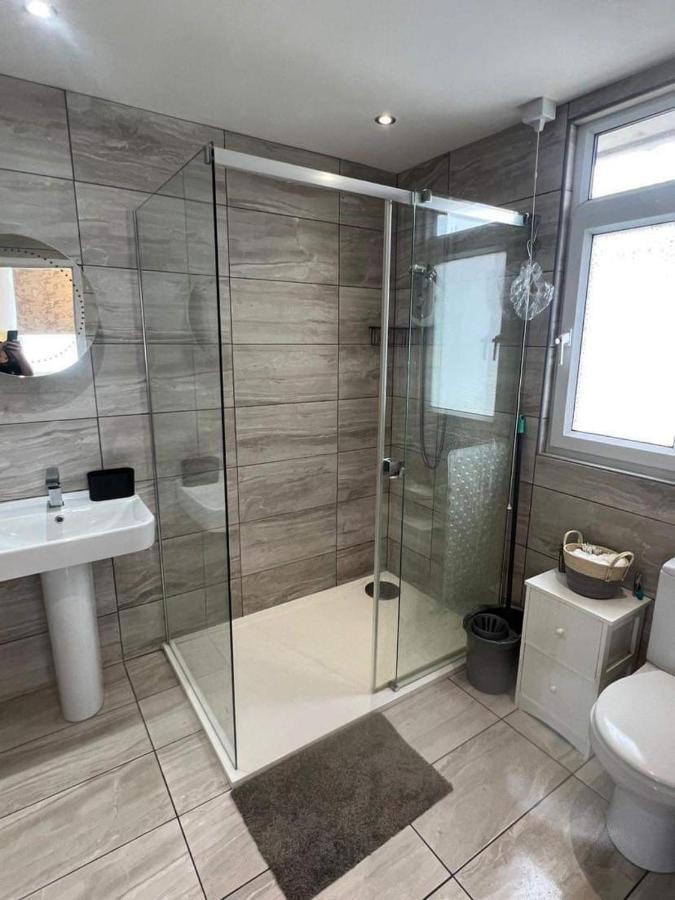 Stunning One Bed Modern & Contemporary Chalet Bridlington Eksteriør billede